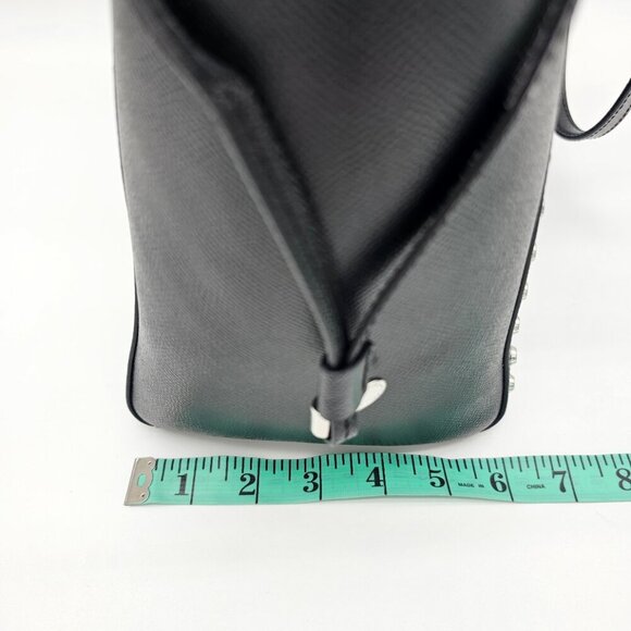 Michael Kors Voyager Medium Crossgrain Leather Tote, Black - Picture 15 of 16